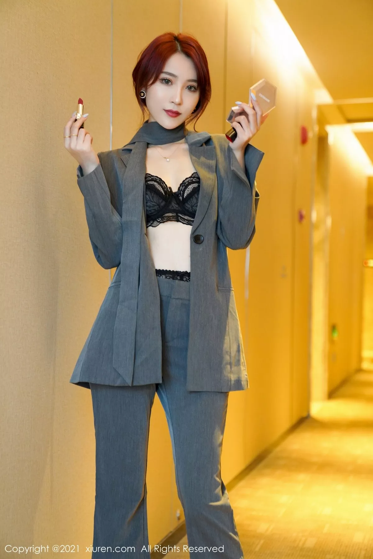 [XiuRen秀人网]第3368期周慕汐写真-秀人集