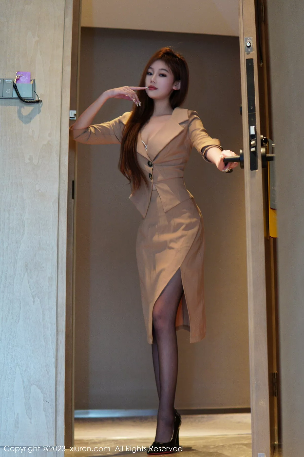 图片[5]-[XiuRen秀人网]第6260期早川京子写真-秀人集