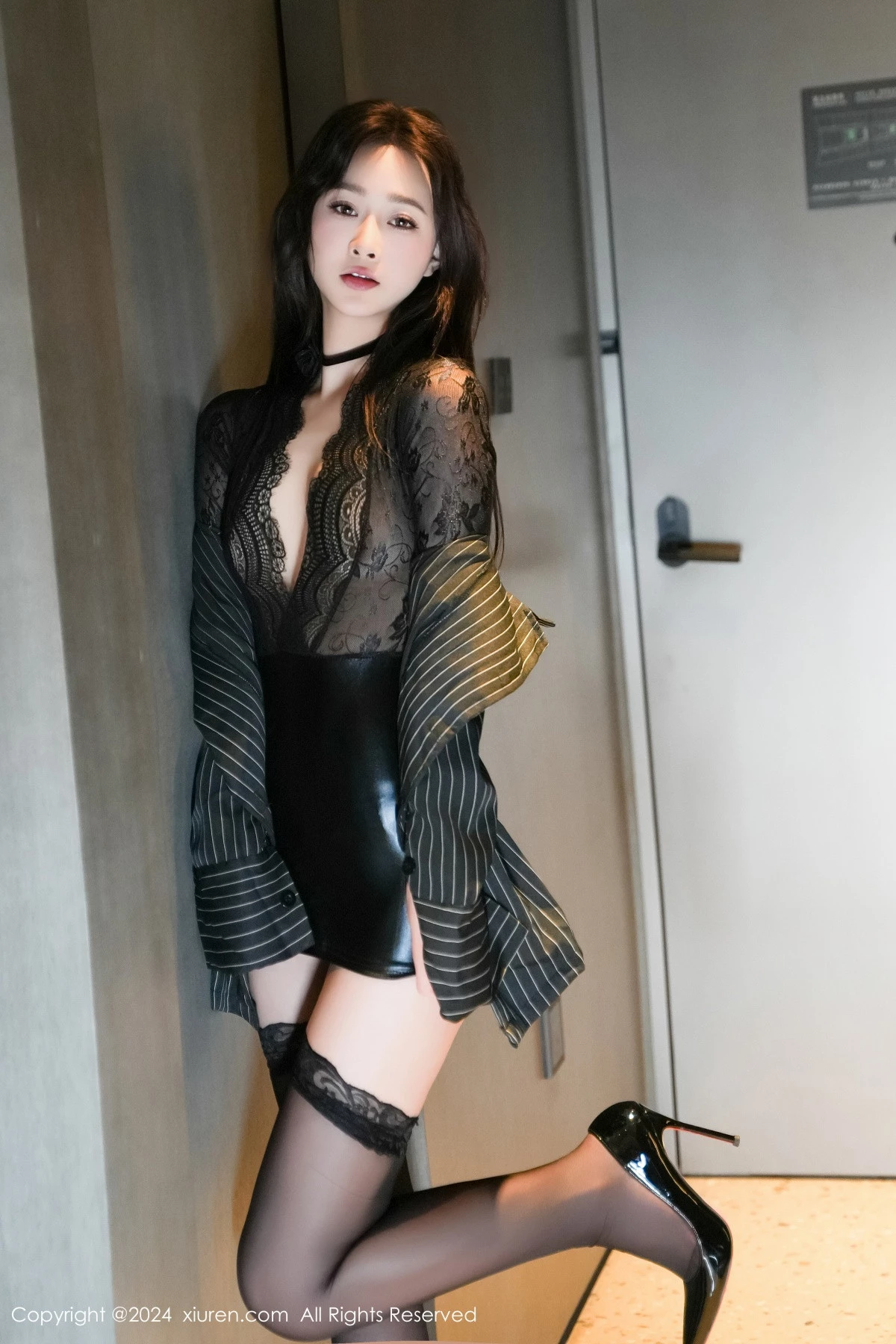 图片[16]-[XiuRen秀人网]第8660期软糖爱喝奶写真-秀人集